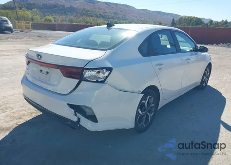 2019 Kia Forte Lxs z USA, uszkodzony, nr VIN 3KPF24AD5KE045913